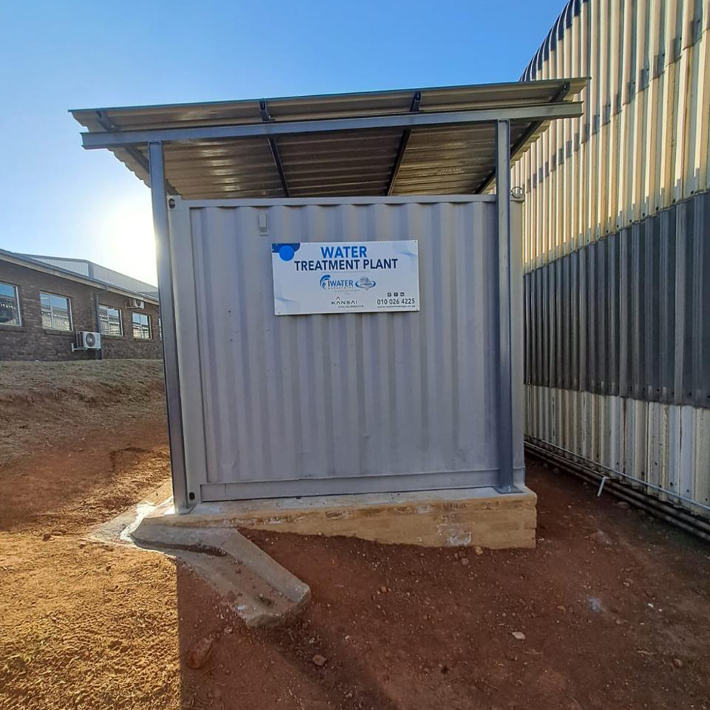 Containerized treatment system 03