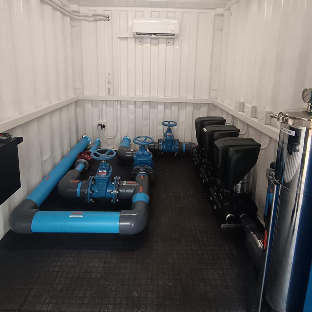 Containerized treatment system 10